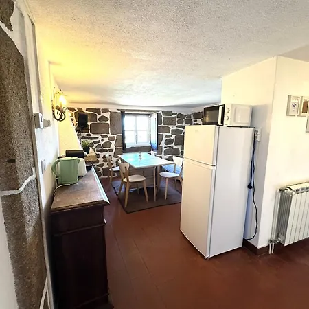 Casas Da Loureira * Gondarém