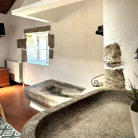 Casas Da Loureira Gondarém
