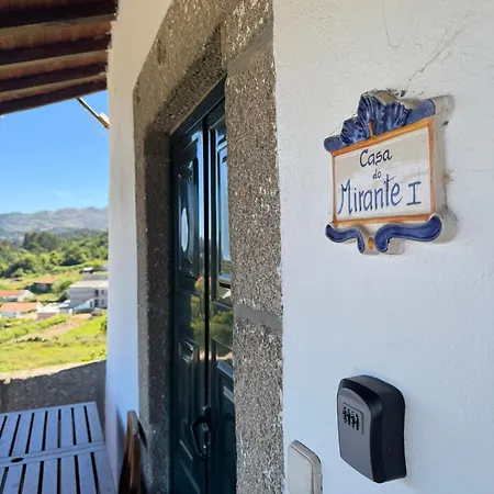 Casas Da Loureira *